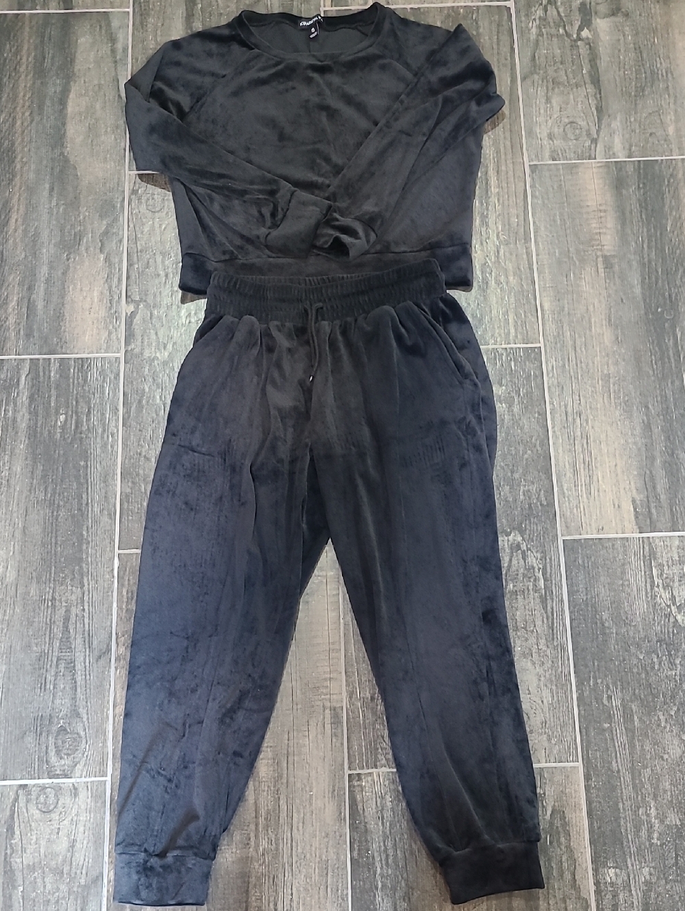 Women's Black Velour Jogger Pants - Casual Cozy Fit
